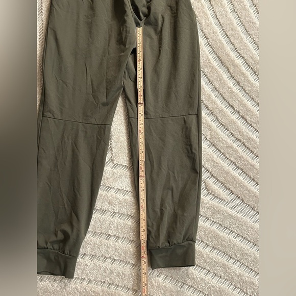 GU Olive Green Athletic Joggers - S - Picture 11 of 12